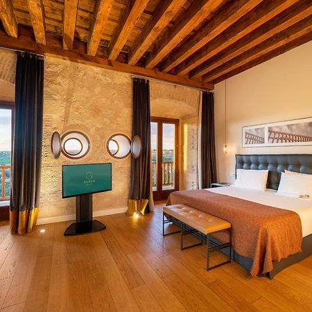 Aurea Convento Capuchinos By Eurostars Hotel Company Segovia Exterior photo A room at Hotel Porta Fira