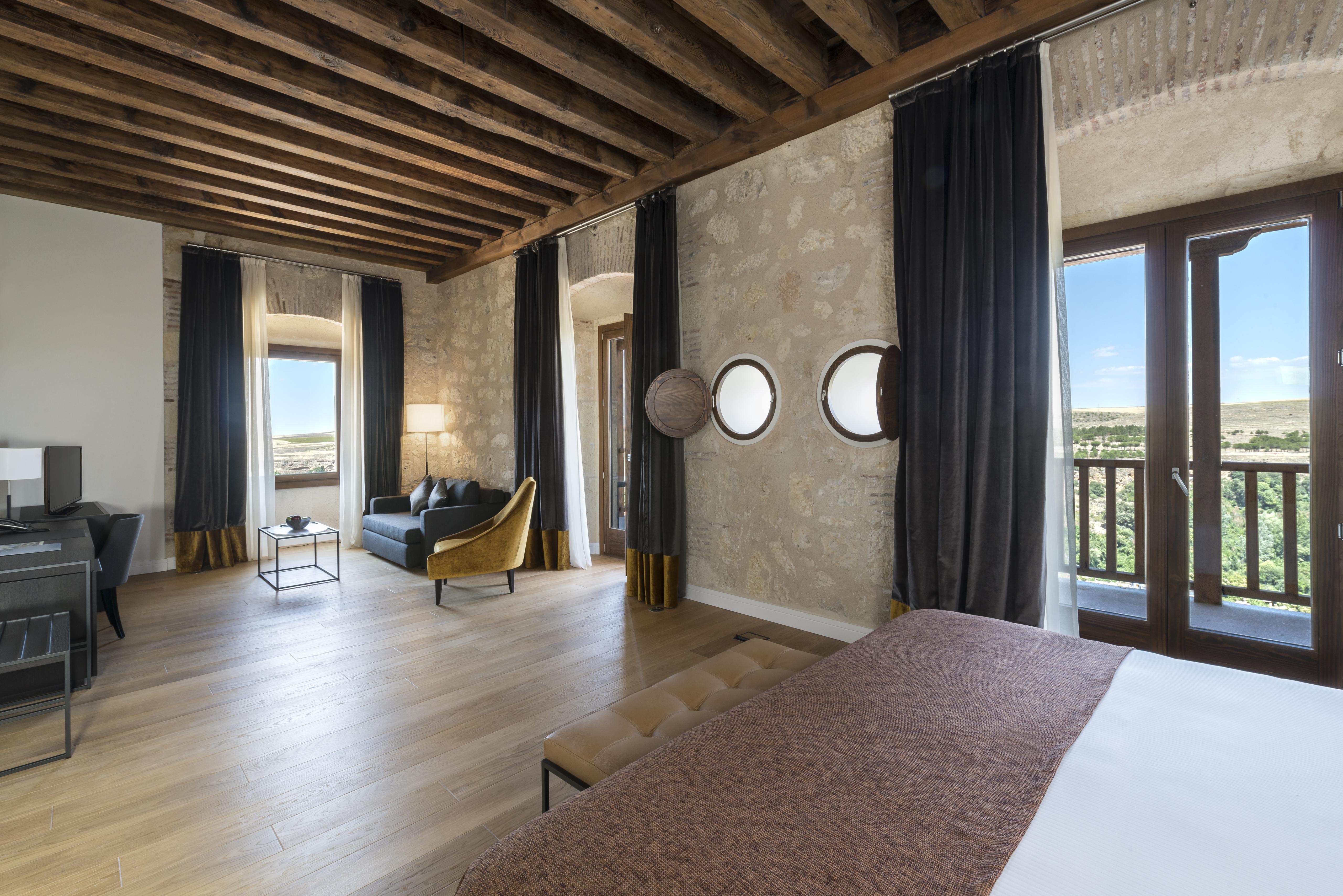 Aurea Convento Capuchinos By Eurostars Hotel Company Segovia Exterior photo Suite