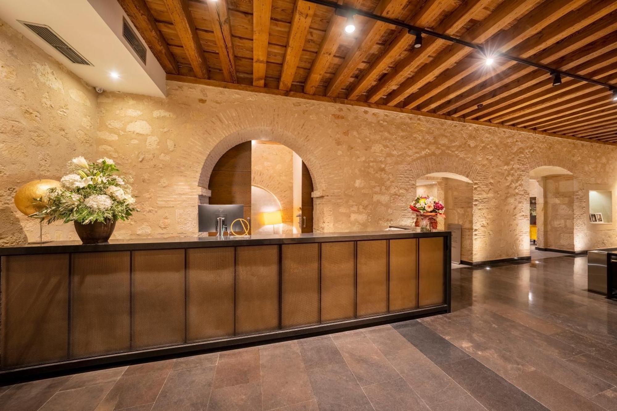 Aurea Convento Capuchinos By Eurostars Hotel Company Segovia Exterior photo The lobby of the hotel