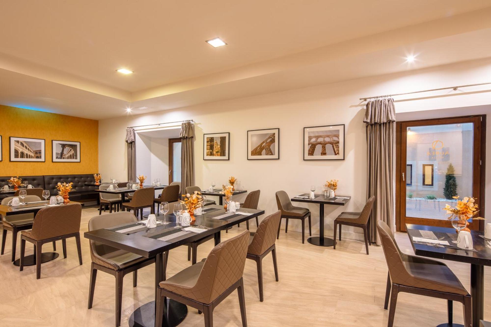 Aurea Convento Capuchinos By Eurostars Hotel Company Segovia Exterior photo Restaurant