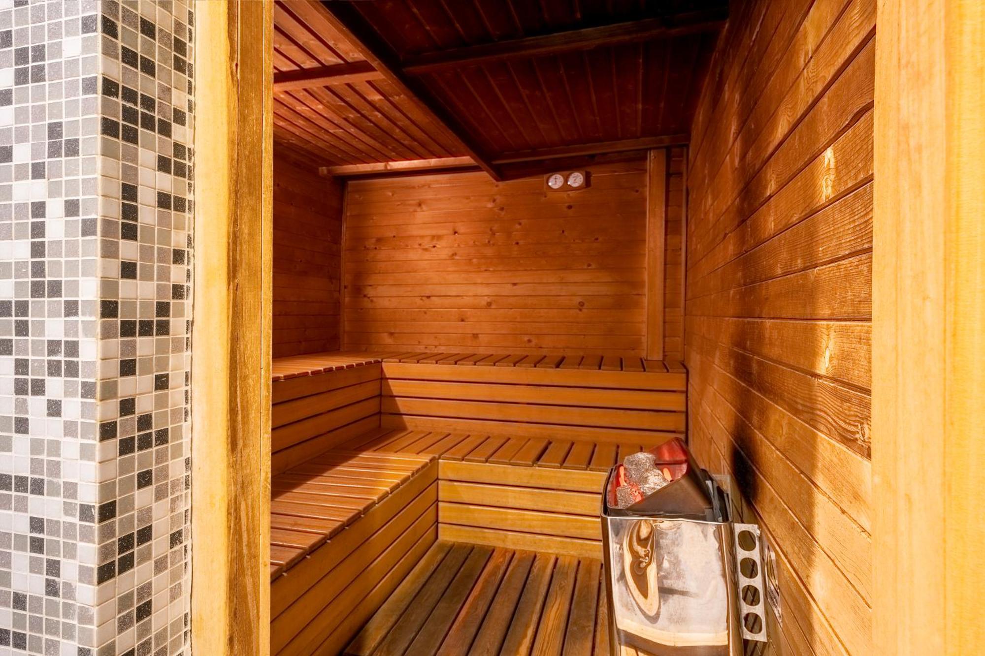 Aurea Convento Capuchinos By Eurostars Hotel Company Segovia Exterior photo A Finnish sauna