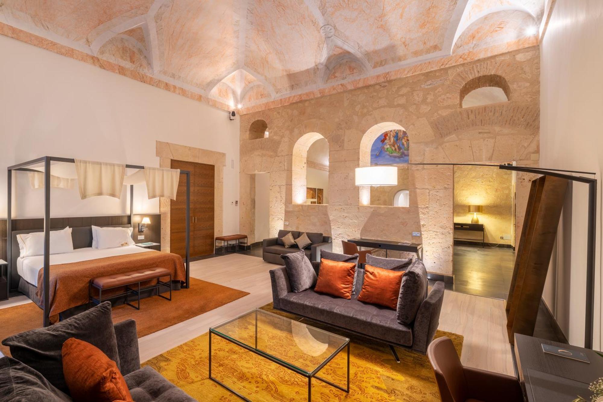 Aurea Convento Capuchinos By Eurostars Hotel Company Segovia Exterior photo The hotel's interior