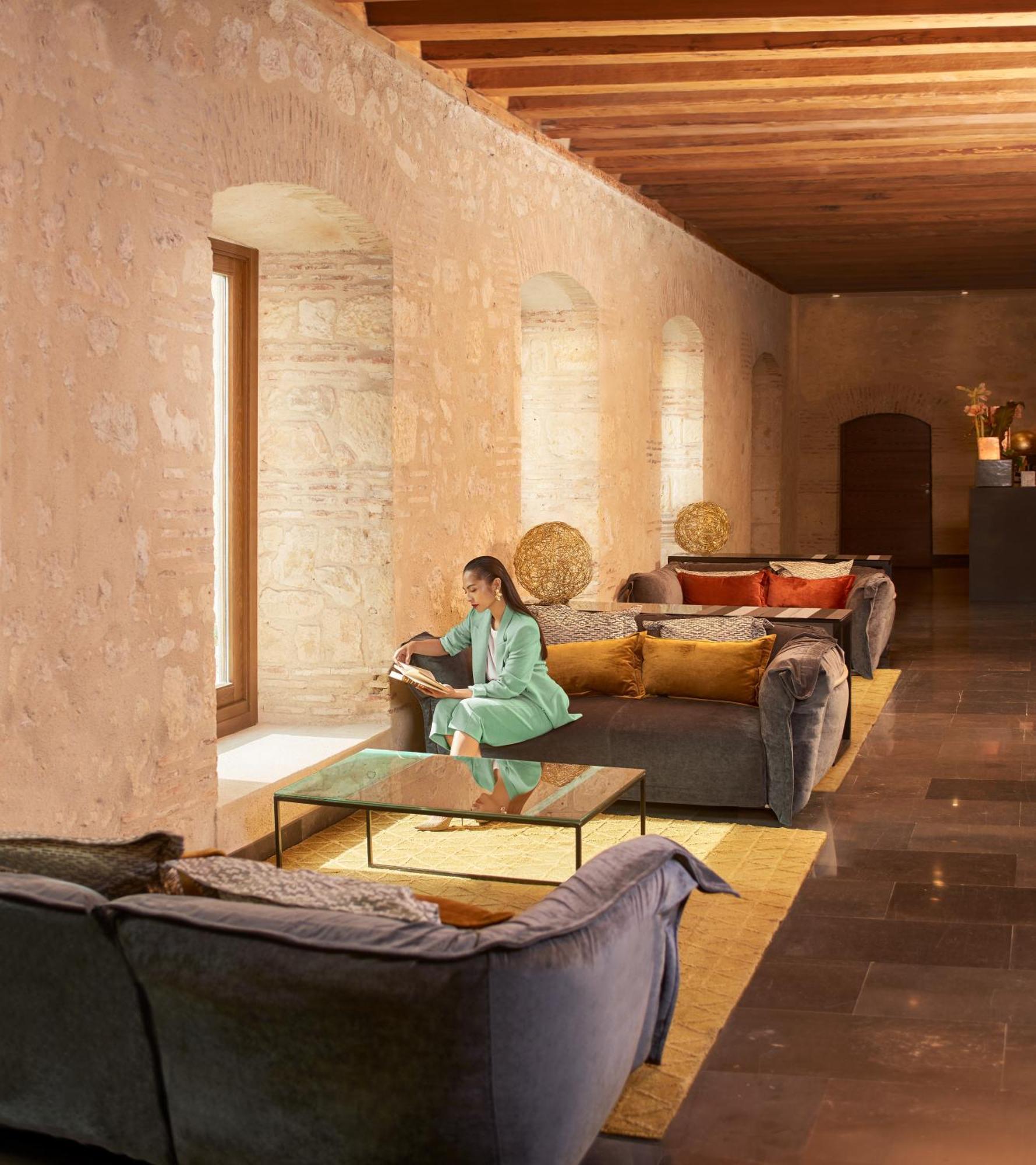 Aurea Convento Capuchinos By Eurostars Hotel Company Segovia Exterior photo The lobby at The Oberoi, Mumbai